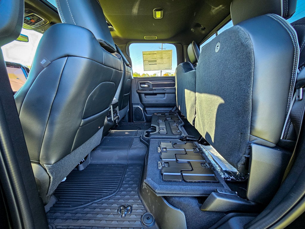 2027 RAM Ram 3500 RAM 3500 LARAMIE CREW CAB 4X4 8' BOX
