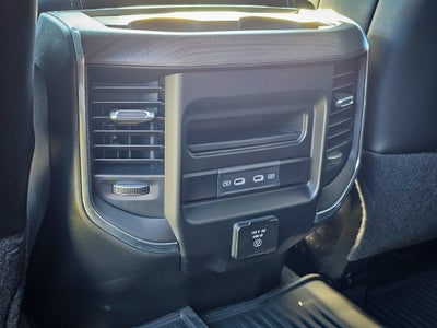 2027 RAM Ram 3500 RAM 3500 LARAMIE CREW CAB 4X4 8' BOX