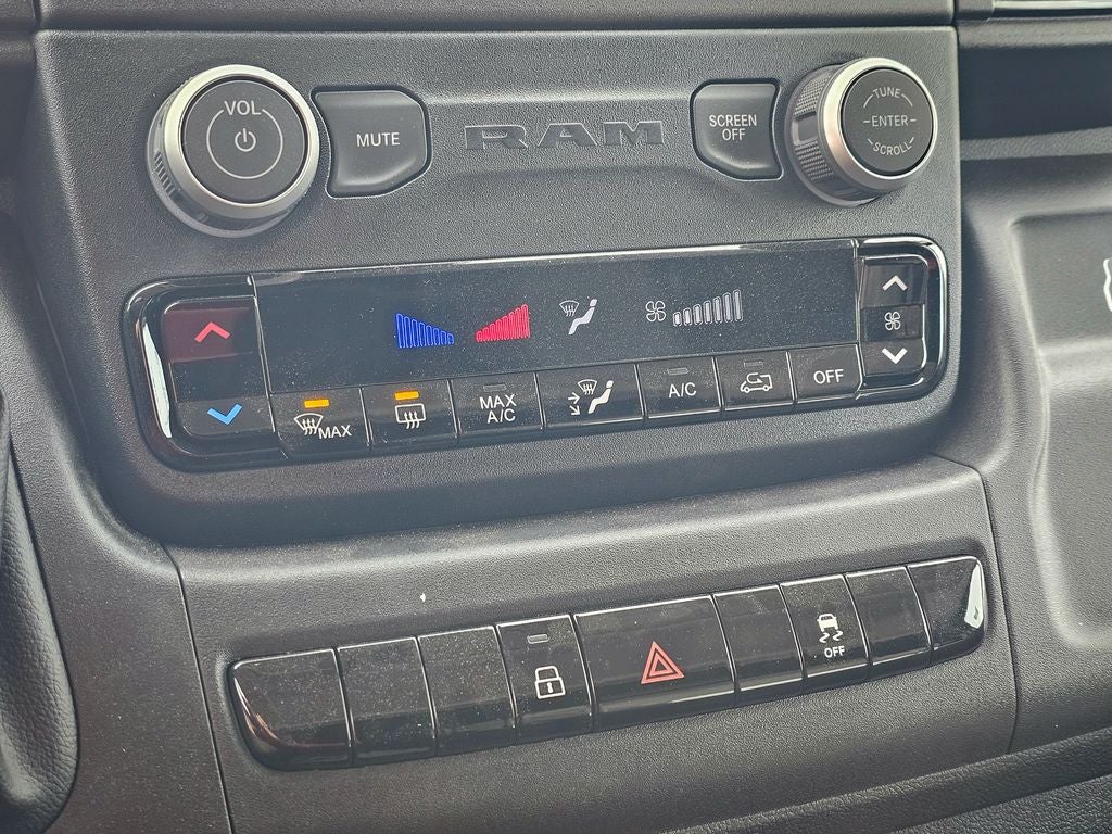 2026 RAM Ram ProMaster RAM PROMASTER 1500 TRADESMAN CARGO VAN LOW ROOF 136' WB