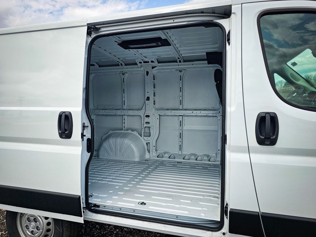 2026 RAM Ram ProMaster RAM PROMASTER 1500 TRADESMAN CARGO VAN LOW ROOF 118' WB