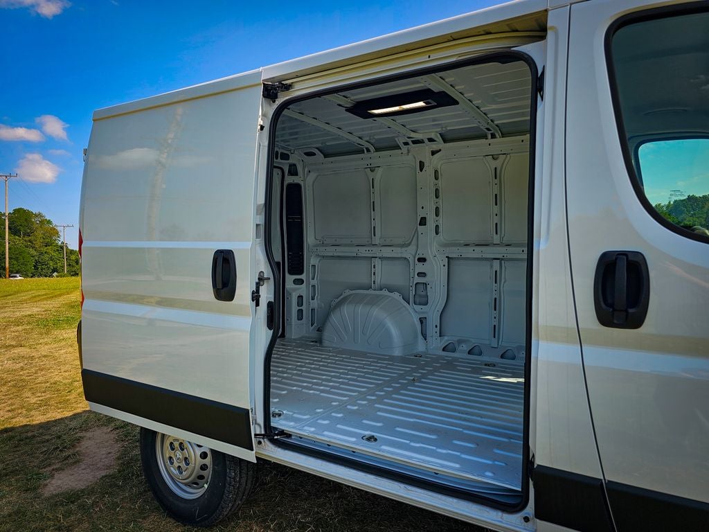 2026 RAM Ram ProMaster RAM PROMASTER 1500 TRADESMAN CARGO VAN LOW ROOF 118' WB