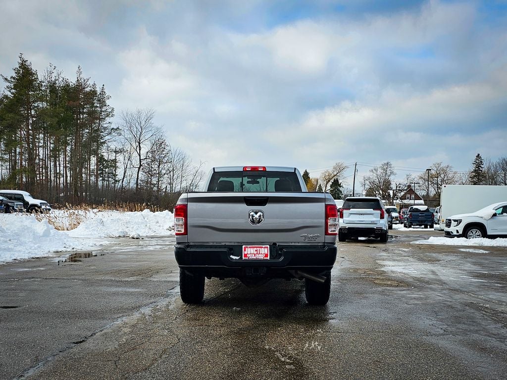 2020 RAM 2500 Tradesman Regular Cab 4X4 8' Box
