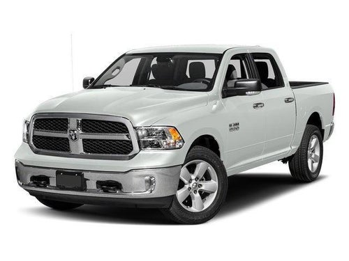 2017 RAM 1500 Big Horn Crew Cab 4x4 5'7' Box