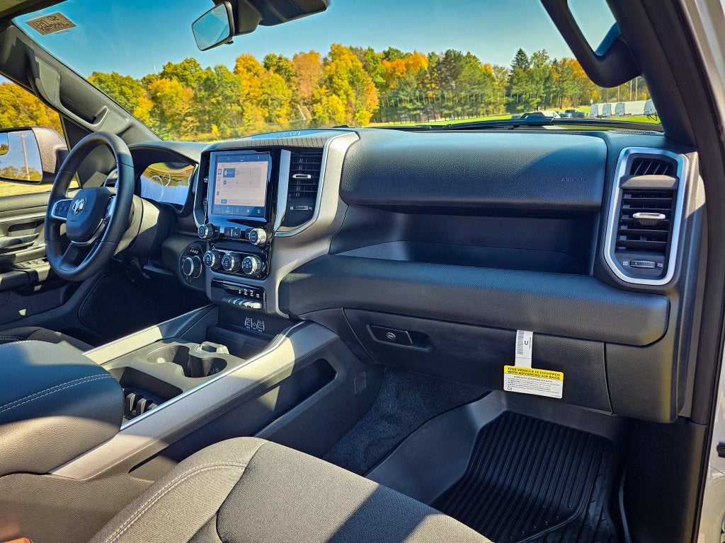 2027 RAM Ram 1500 RAM 1500 BIG HORN CREW CAB 4X4 5'7' BOX