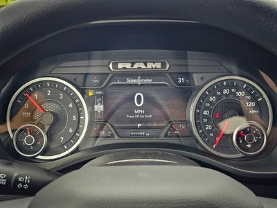2026 RAM 1500 RAM 1500 EXPRESS CREW CAB 4X4 5'7' BOX
