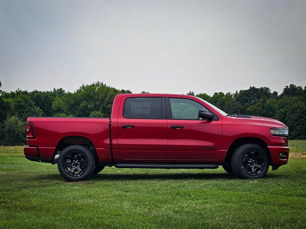 2026 RAM 1500 RAM 1500 EXPRESS CREW CAB 4X4 5'7' BOX