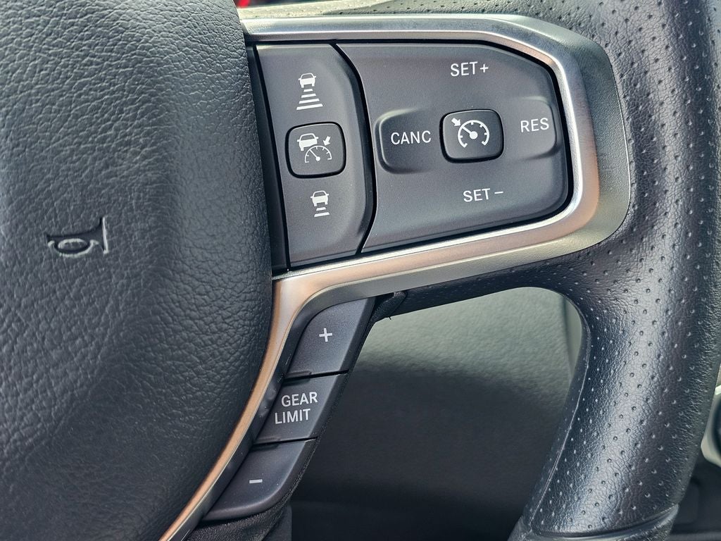 2026 RAM Ram 1500 RAM 1500 EXPRESS CREW CAB 4X4 5'7' BOX