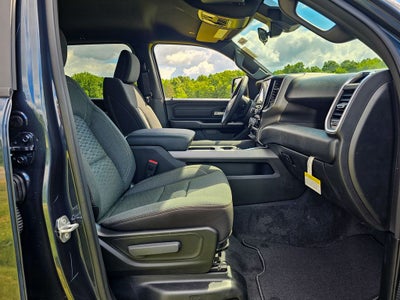 2026 RAM Ram 1500 RAM 1500 EXPRESS CREW CAB 4X4 5'7' BOX