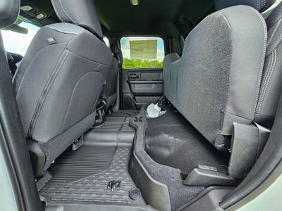 2026 RAM Ram 2500 RAM 2500 BLACK EXPRESS CREW CAB 4X4 6'4' BOX