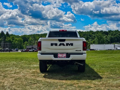 2026 RAM Ram 2500 RAM 2500 BLACK EXPRESS CREW CAB 4X4 6'4' BOX