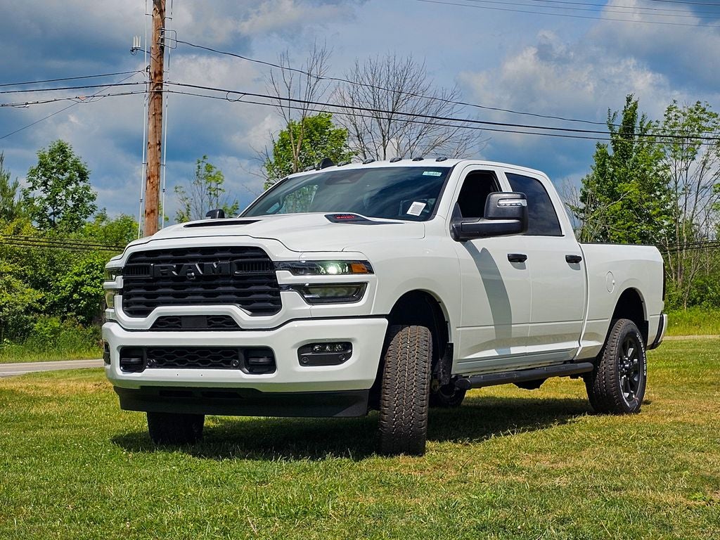 2026 RAM Ram 2500 RAM 2500 BLACK EXPRESS CREW CAB 4X4 6'4' BOX