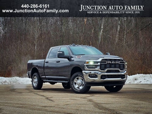 2025 RAM 2500 Tradesman Crew Cab 4x4 6'4' Box