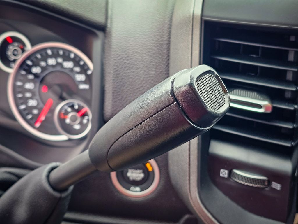 2025 RAM 2500 Tradesman Crew Cab 4x4 6'4' Box