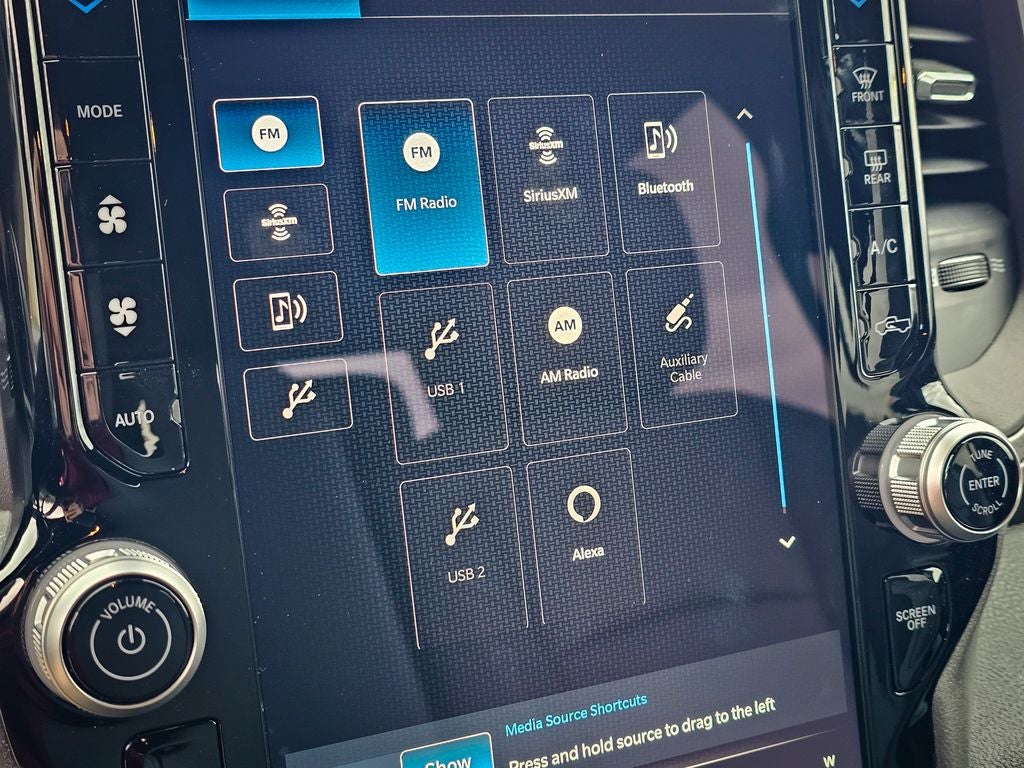 2025 RAM 2500 Tradesman Crew Cab 4x4 6'4' Box