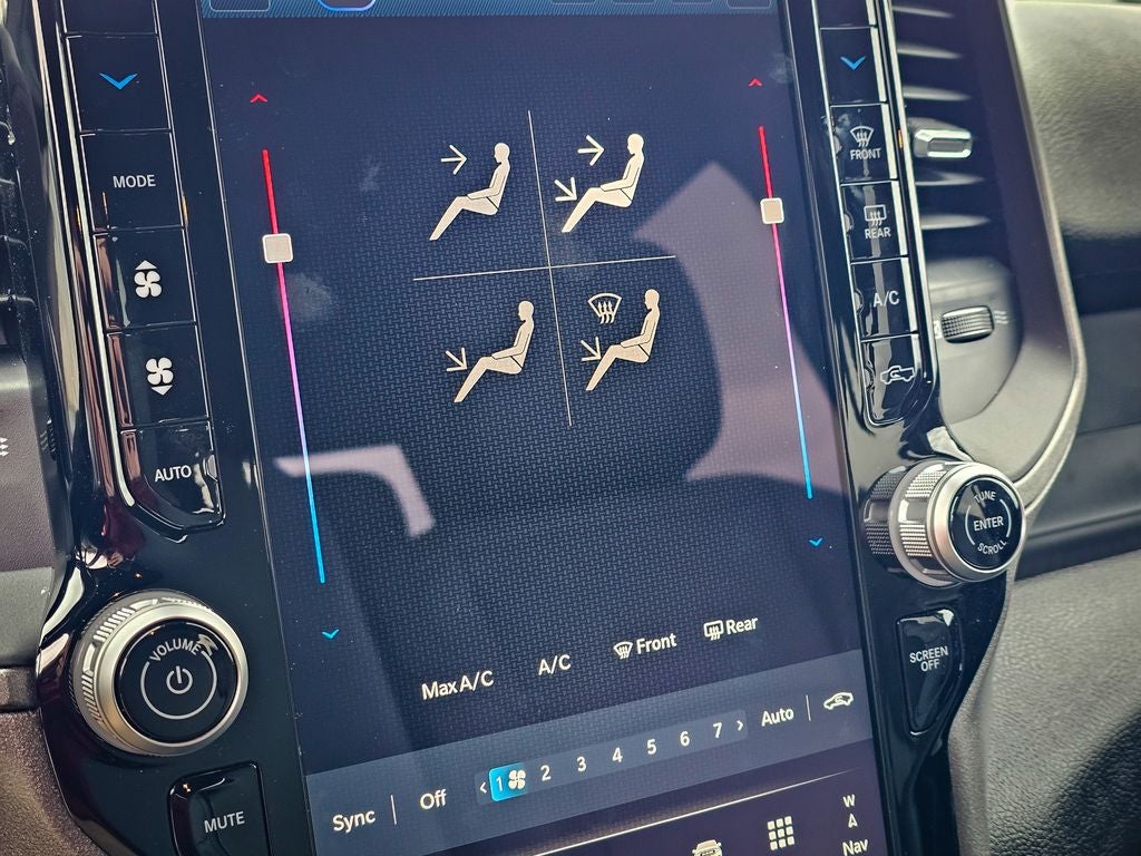 2025 RAM 2500 Tradesman Crew Cab 4x4 6'4' Box