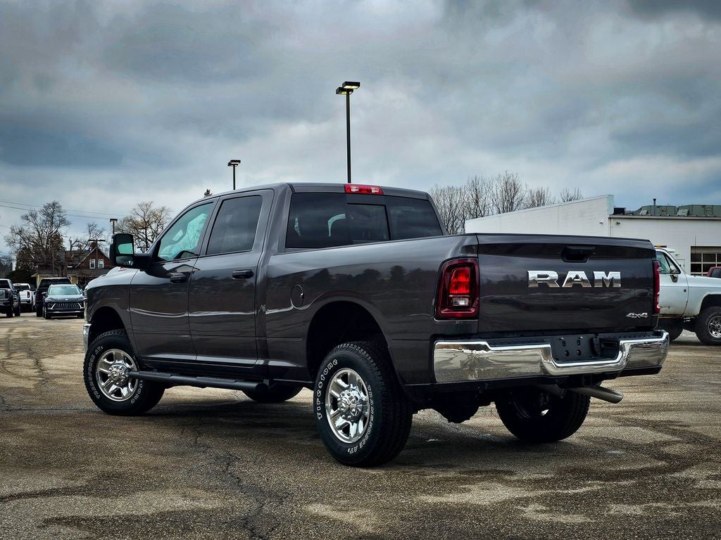2025 RAM 2500 Tradesman Crew Cab 4x4 6'4' Box