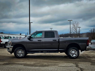 2025 RAM 2500 Tradesman Crew Cab 4x4 6'4' Box