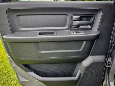 2027 RAM Ram 2500 RAM 2500 BLACK EXPRESS CREW CAB 4X4 6'4' BOX