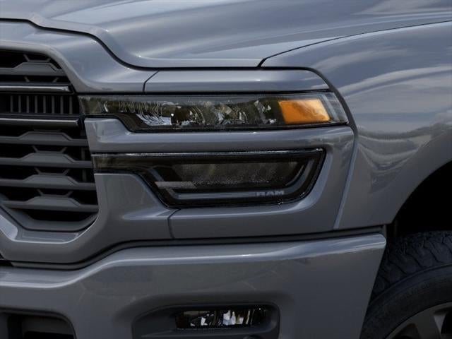 2027 RAM Ram 2500 RAM Ram 2500 Black Express 4x4 6'4 Box
