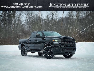 2026 RAM Ram 2500 RAM 2500 BLACK EXPRESS CREW CAB 4X4 6'4' BOX