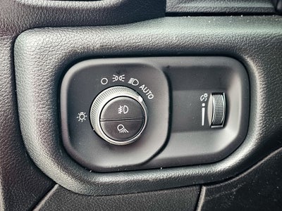 2026 RAM Ram 2500 RAM 2500 BLACK EXPRESS CREW CAB 4X4 6'4' BOX