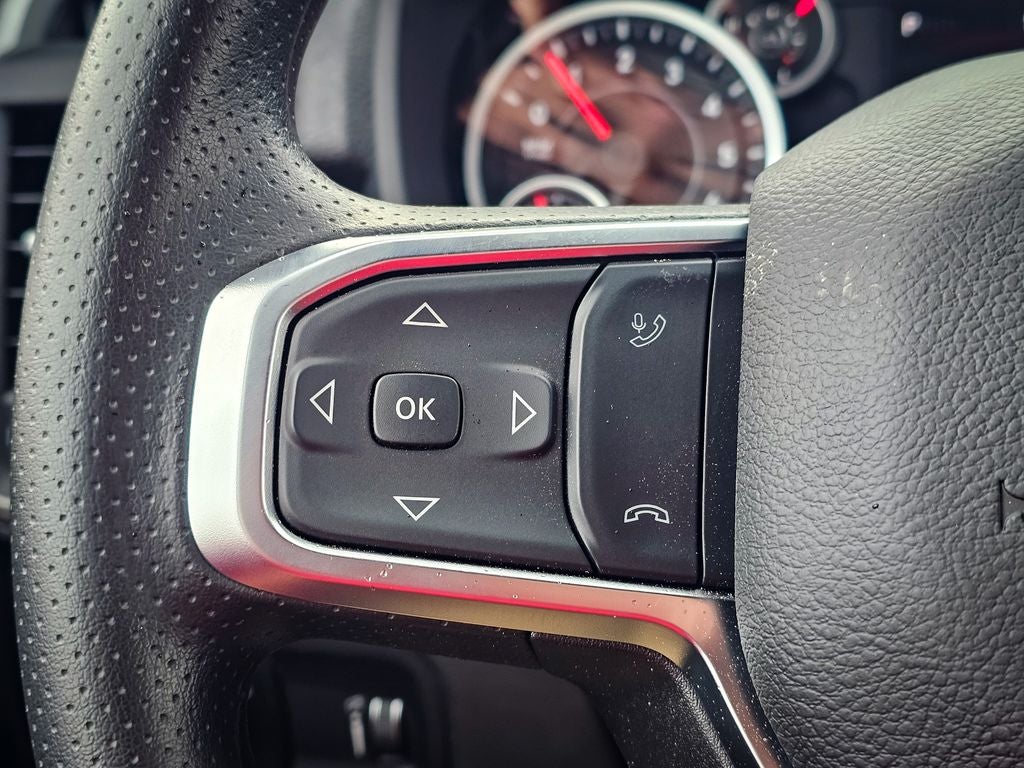 2026 RAM Ram 2500 RAM 2500 BLACK EXPRESS CREW CAB 4X4 6'4' BOX