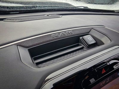 2026 RAM Ram 2500 RAM 2500 BLACK EXPRESS CREW CAB 4X4 6'4' BOX