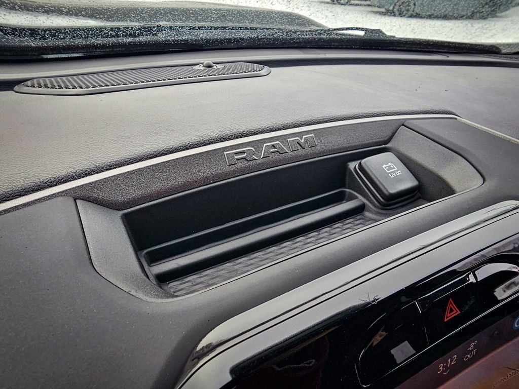 2026 RAM Ram 2500 RAM 2500 BLACK EXPRESS CREW CAB 4X4 6'4' BOX