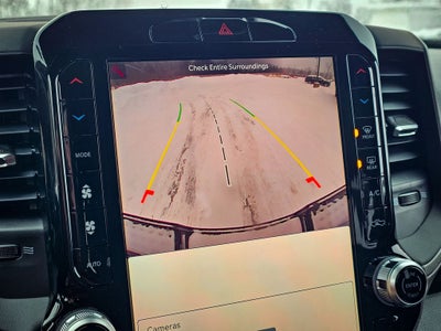 2026 RAM Ram 2500 RAM 2500 BLACK EXPRESS CREW CAB 4X4 6'4' BOX