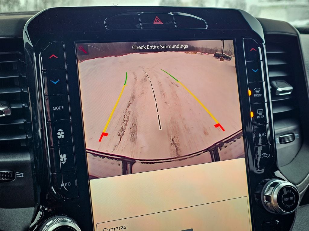 2026 RAM Ram 2500 RAM 2500 BLACK EXPRESS CREW CAB 4X4 6'4' BOX