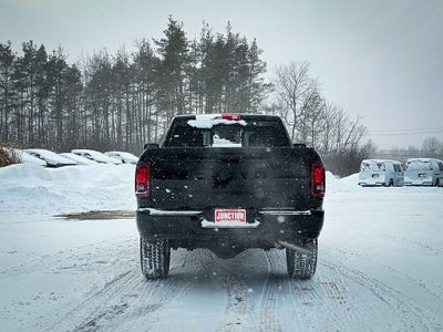 2026 RAM Ram 2500 RAM 2500 BLACK EXPRESS CREW CAB 4X4 6'4' BOX