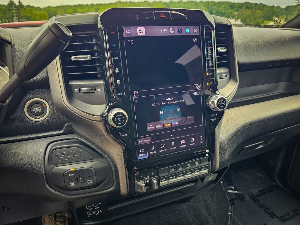 2026 RAM 2500 RAM 2500 BLACK EXPRESS CREW CAB 4X4 6'4' BOX