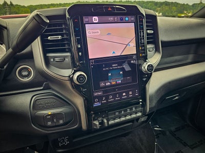 2026 RAM 2500 RAM 2500 BLACK EXPRESS CREW CAB 4X4 6'4' BOX