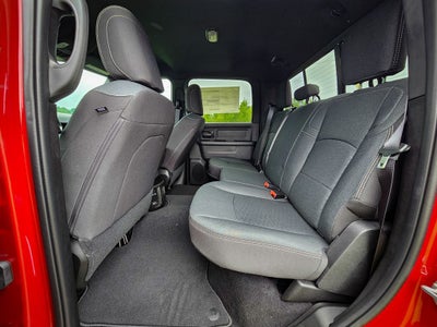 2026 RAM 2500 RAM 2500 BLACK EXPRESS CREW CAB 4X4 6'4' BOX
