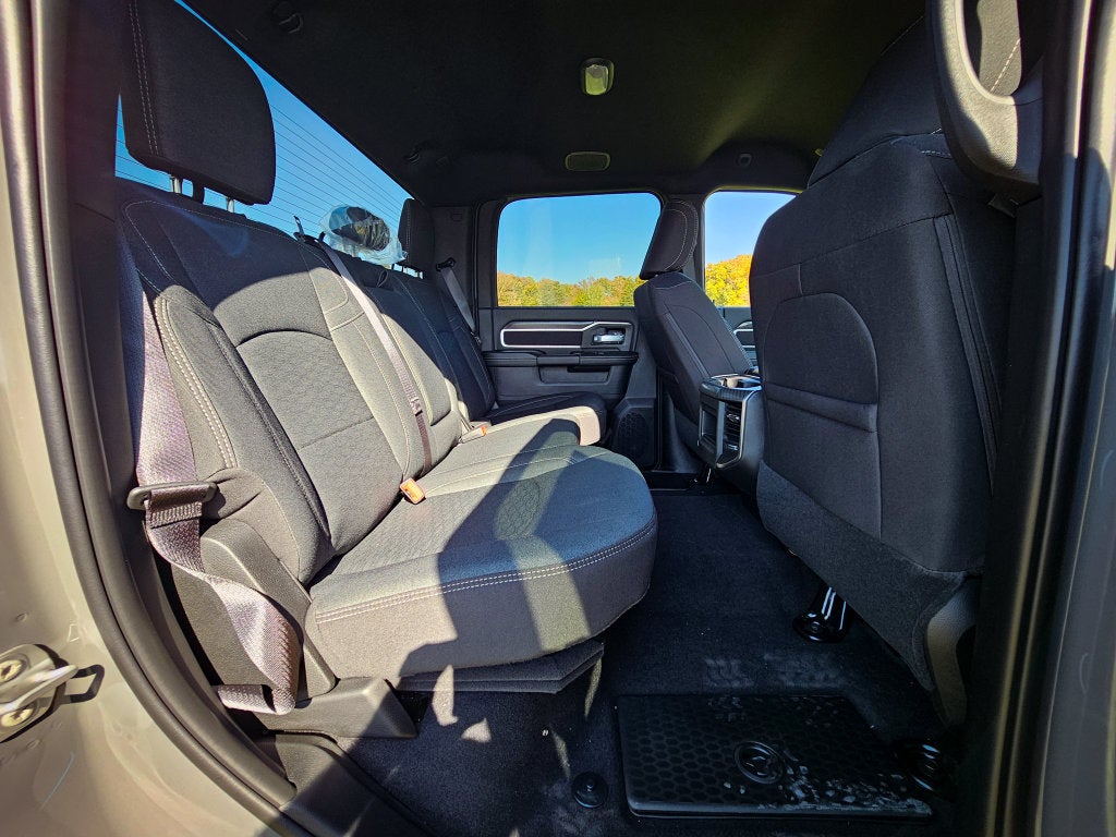2027 RAM Ram 2500 RAM 2500 BIG HORN CREW CAB 4X4 6'4' BOX