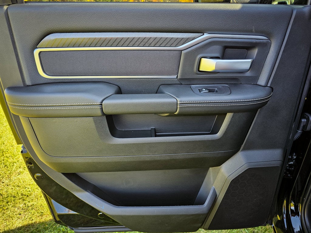 2027 RAM Ram 2500 RAM 2500 BIG HORN CREW CAB 4X4 6'4' BOX