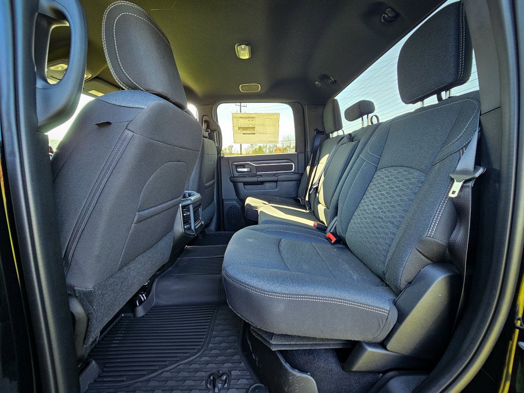 2027 RAM Ram 2500 RAM 2500 BIG HORN CREW CAB 4X4 6'4' BOX
