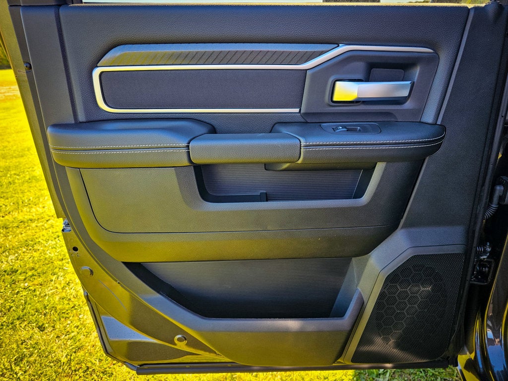 2027 RAM Ram 2500 RAM 2500 BIG HORN CREW CAB 4X4 6'4' BOX