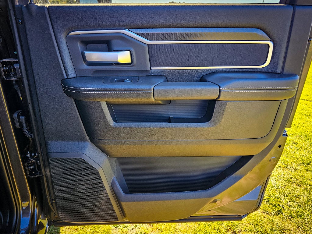 2027 RAM Ram 2500 RAM 2500 BIG HORN CREW CAB 4X4 6'4' BOX
