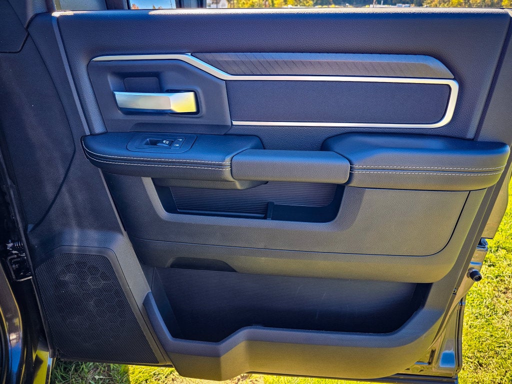 2027 RAM Ram 2500 RAM 2500 BIG HORN CREW CAB 4X4 6'4' BOX