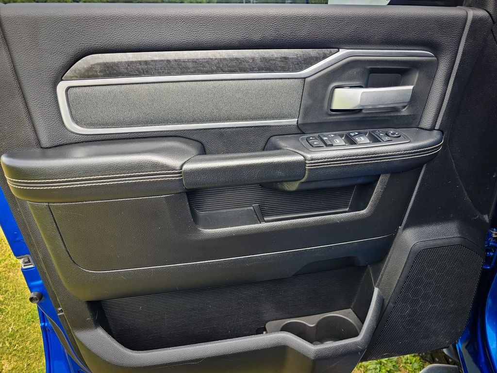 2019 RAM 2500 Big Horn Crew Cab 4x4 6'4' Box