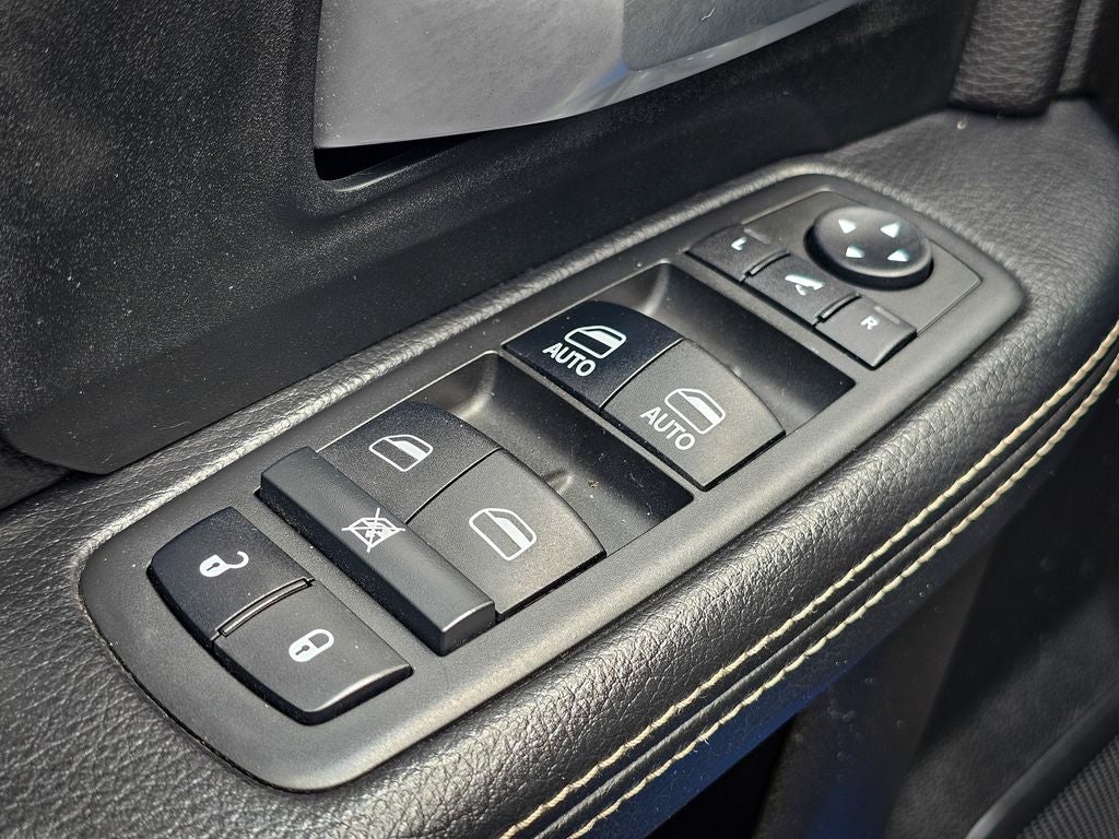 2019 RAM 2500 Big Horn Crew Cab 4x4 6'4' Box