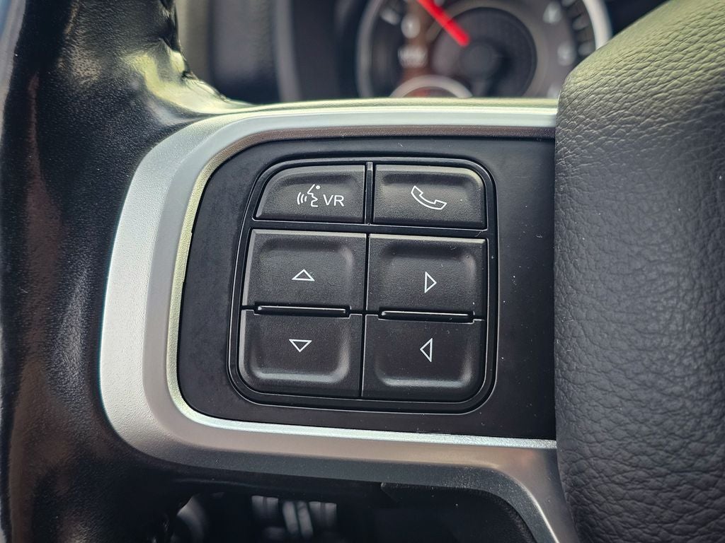 2019 RAM 2500 Big Horn Crew Cab 4x4 6'4' Box