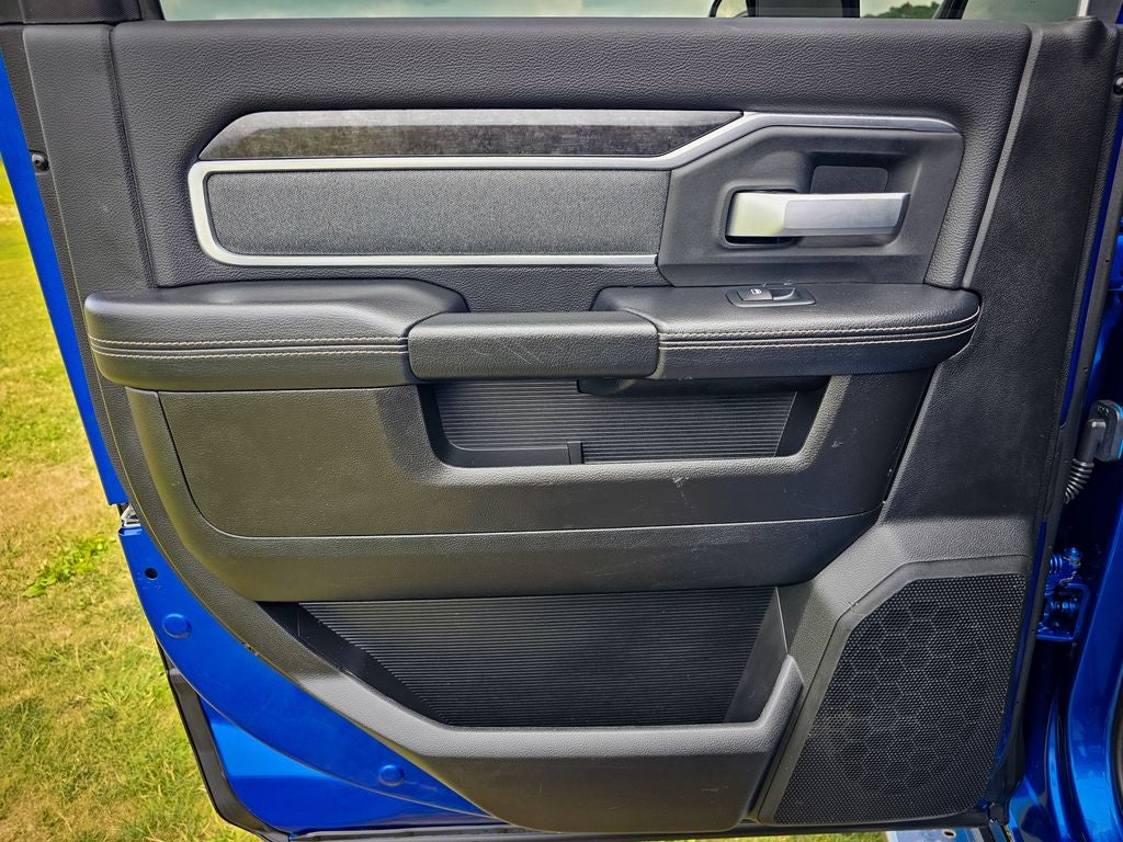 2019 RAM 2500 Big Horn Crew Cab 4x4 6'4' Box