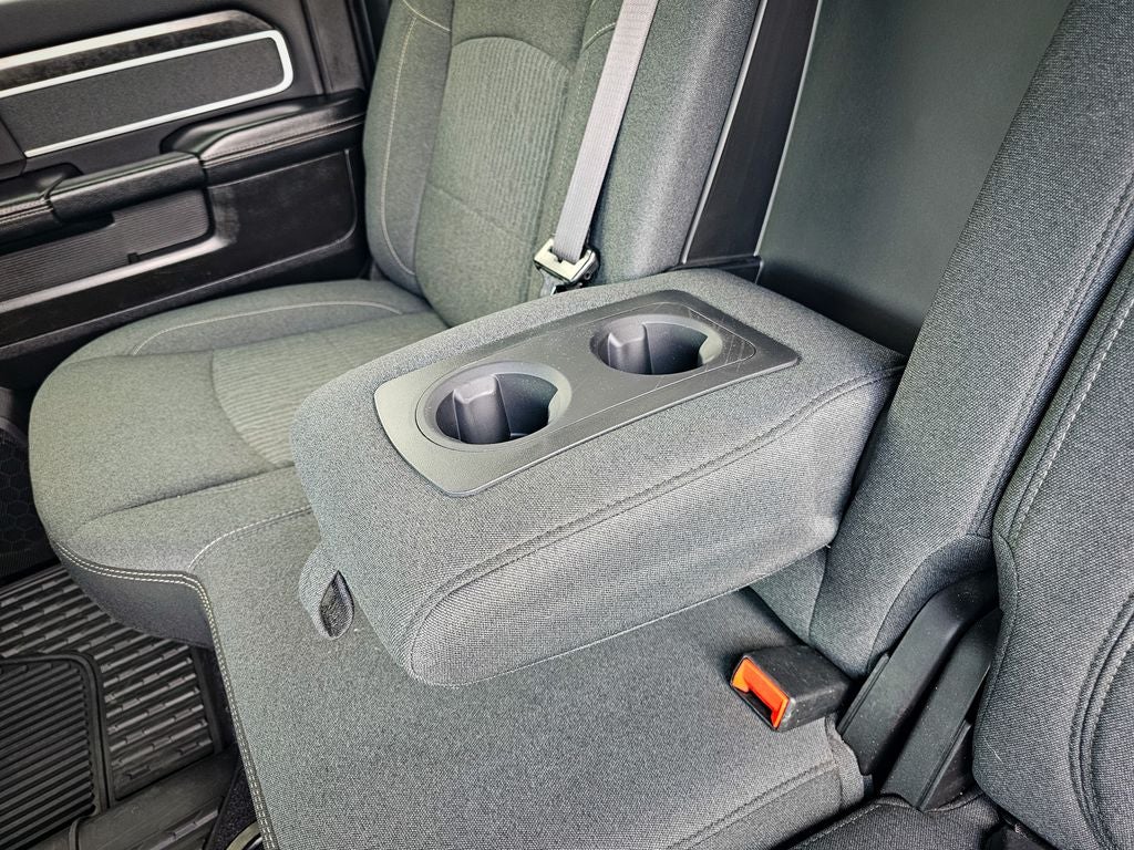 2019 RAM 2500 Big Horn Crew Cab 4x4 6'4' Box