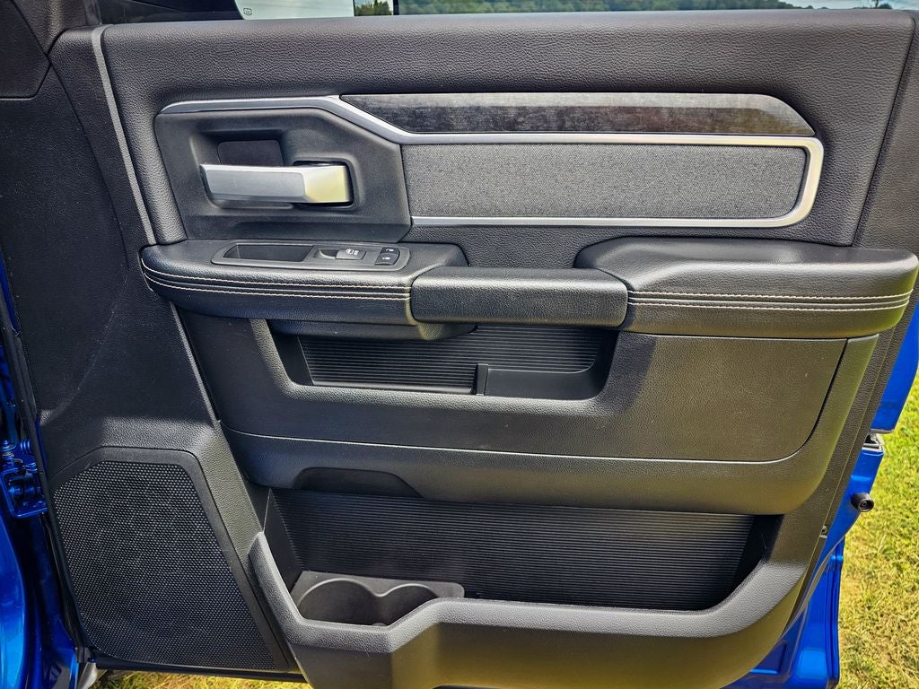 2019 RAM 2500 Big Horn Crew Cab 4x4 6'4' Box