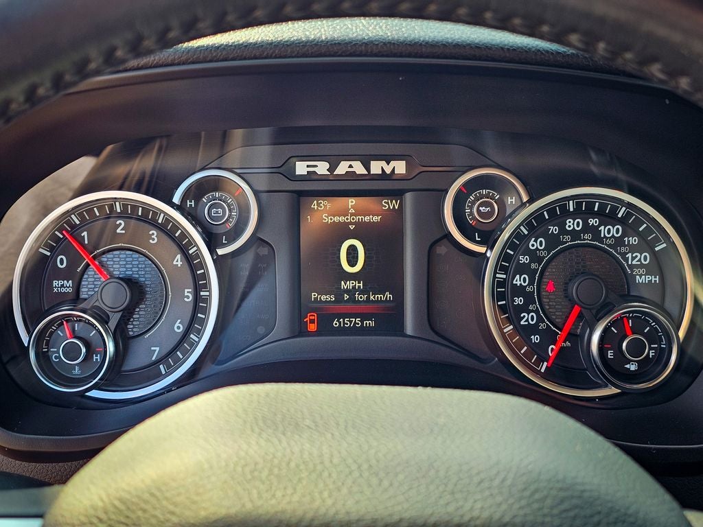 2022 RAM 2500 Big Horn Crew Cab 4x4 6'4' Box