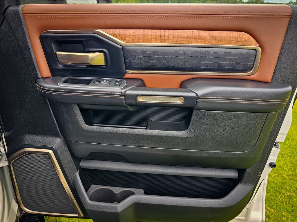 2023 RAM 2500 Limited Longhorn Crew Cab 4x4 6'4' Box