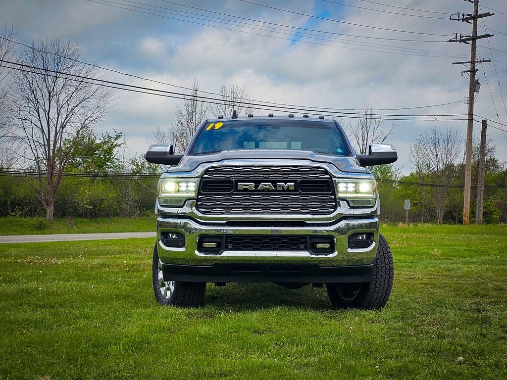 2019 RAM 2500 Limited Crew Cab 4x4 6'4' Box