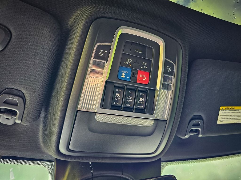 2019 RAM 2500 Limited Crew Cab 4x4 6'4' Box